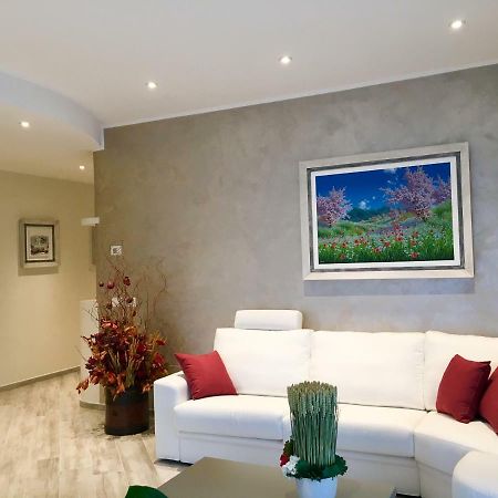 A Casa Di Chiara Apartment Stresa Ngoại thất bức ảnh