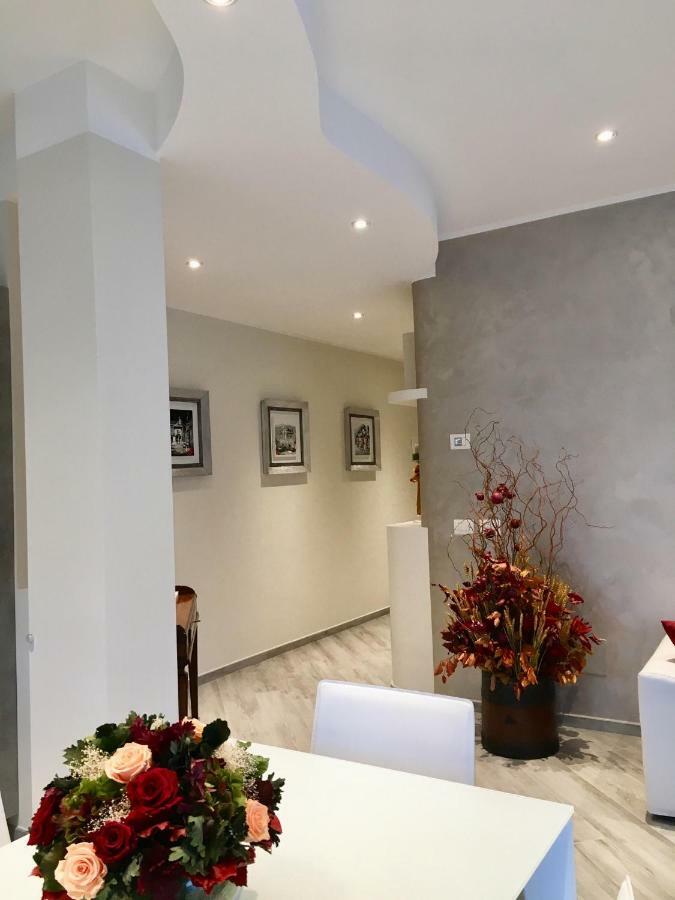 A Casa Di Chiara Apartment Stresa Ngoại thất bức ảnh